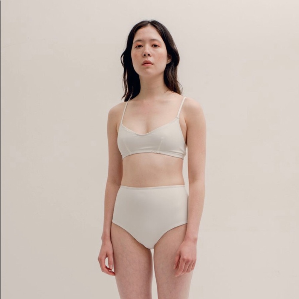 Nu Swim Stas Top in Bone/White - M
